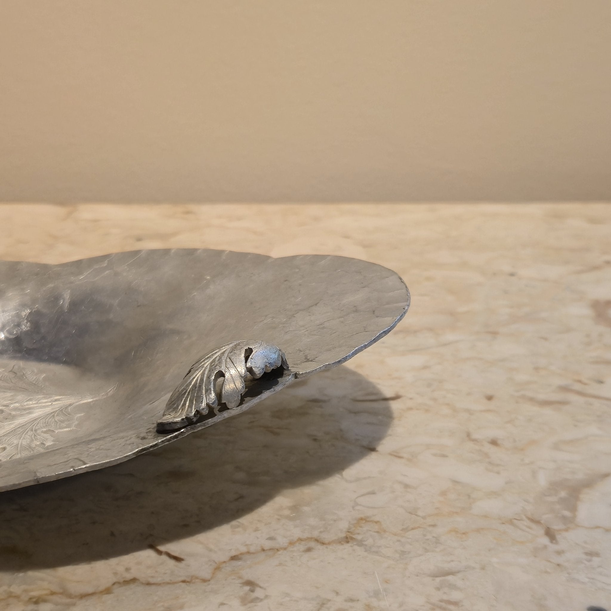 Etched Floral Oval Platter, vintage, view 3
