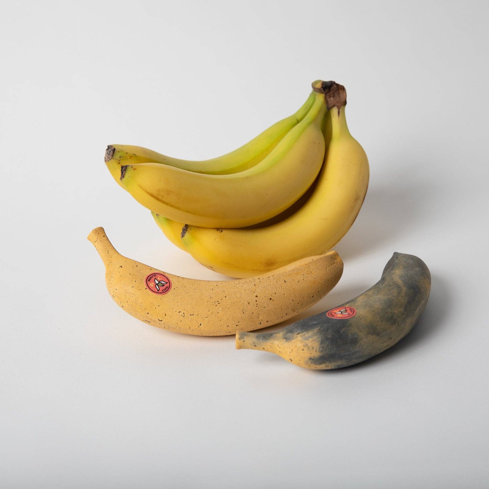 Concrete Banana by pretti.cool, view 3